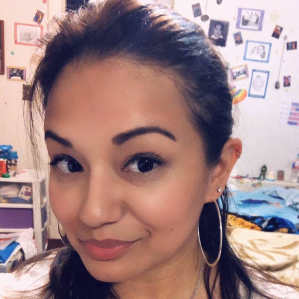 Meet your Posher, Victoria